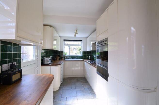 Kitchen 1