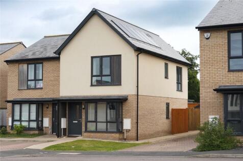 Fitzwilliam Close, Newmarket, Suffolk, CB8