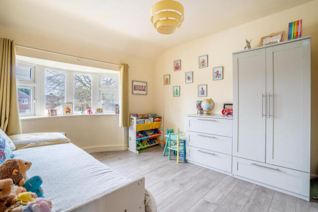 3 bed Terraced for sale Image 9