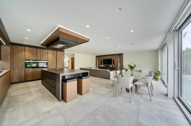 Davidson Frost-Wellings, DFW, Chestnut Avenue, Edg