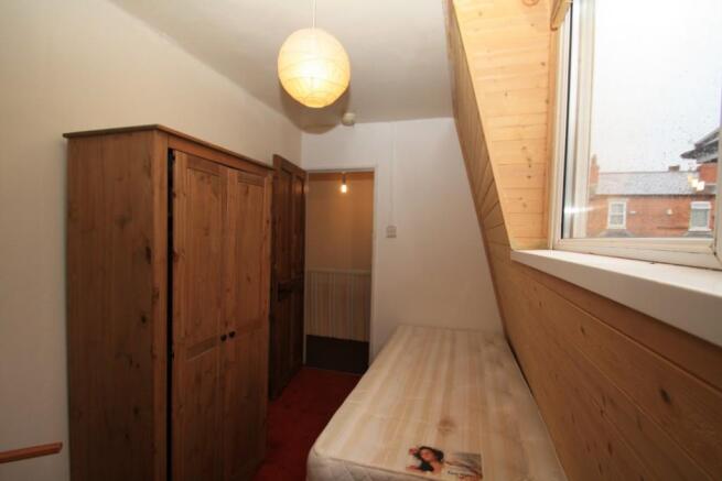 Twin Bedroom