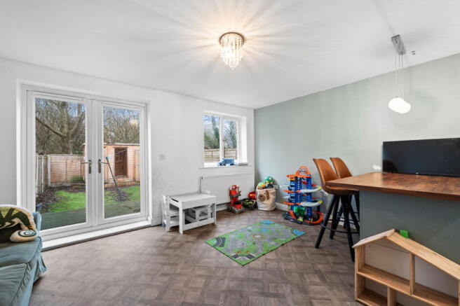 4 bed Town House for sale Image 7