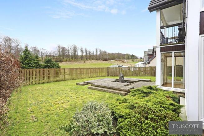 South Facing Garden