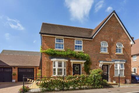 Greensand Way, Petersfield, Hampshire