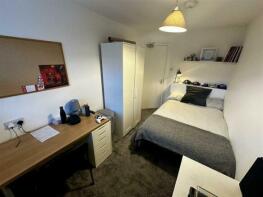 42a, Peveril Street, Nottingham NG7 4AH