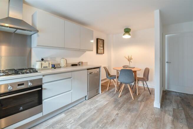 Kitchen / Dining