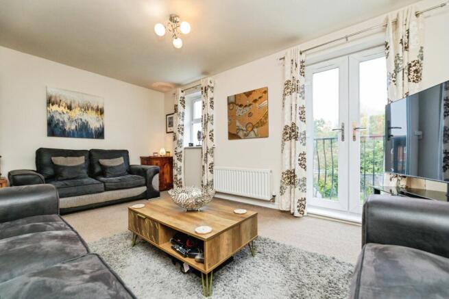4 bed Semi-Detached for sale Image 12