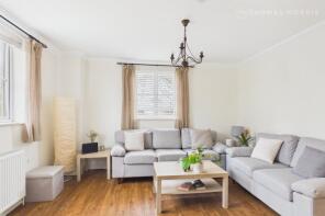 2, 151 Regis House, Great North Road, St. Neots PE19 8EQ