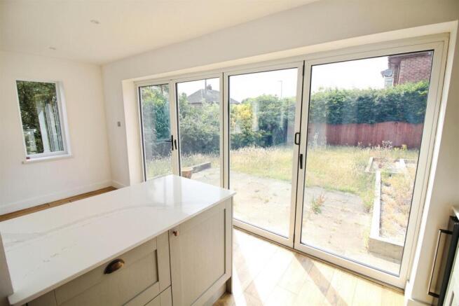 3 bed Detached for sale Image 6