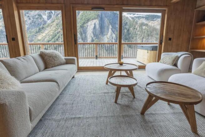 Chalet for sale in S