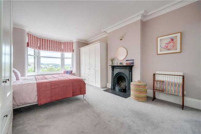 4 bed End of Terrace for sale Image 10