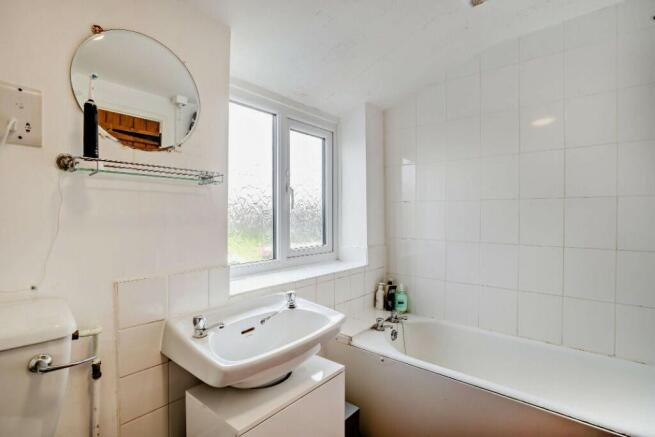 62 Bathroom