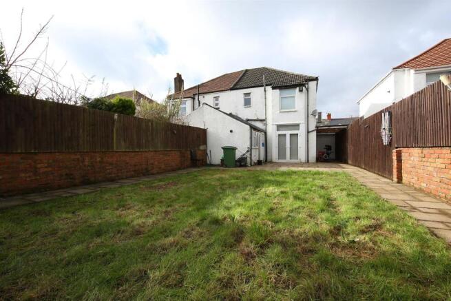 42 Caerphilly Rd 428