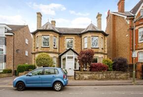 Flat 3, Abinger House, Dene Road, Guildford GU1 4DB