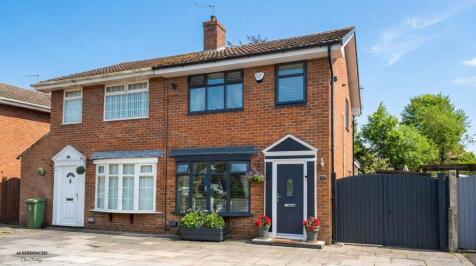 Dodworth Avenue, Southport, PR8 6JP