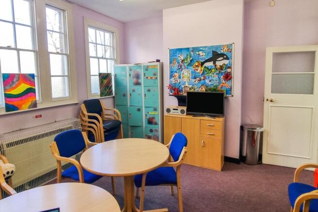 84 Silver Street, Enfield, London, EN1 3EP