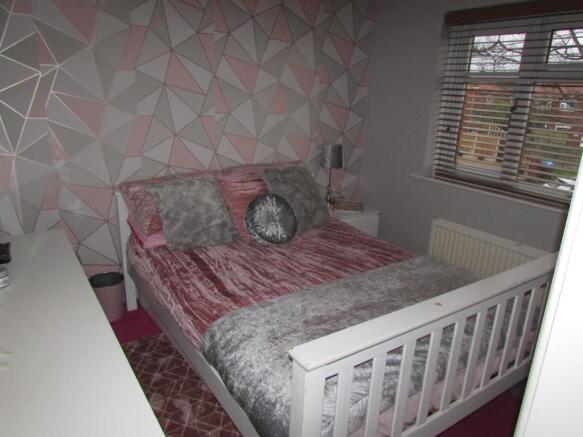 BeswickDv30bed2.JPG