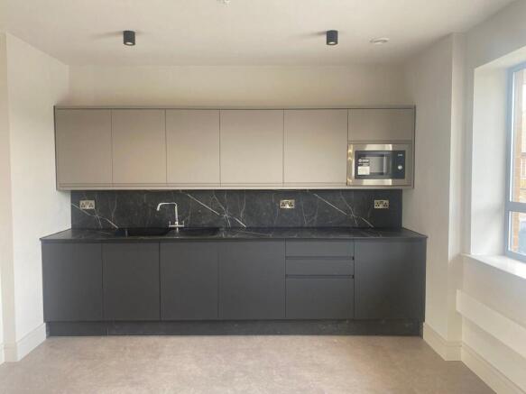 5f8d90b18eab4ee08e09d8e3c442d96b_Photo_4_large.j