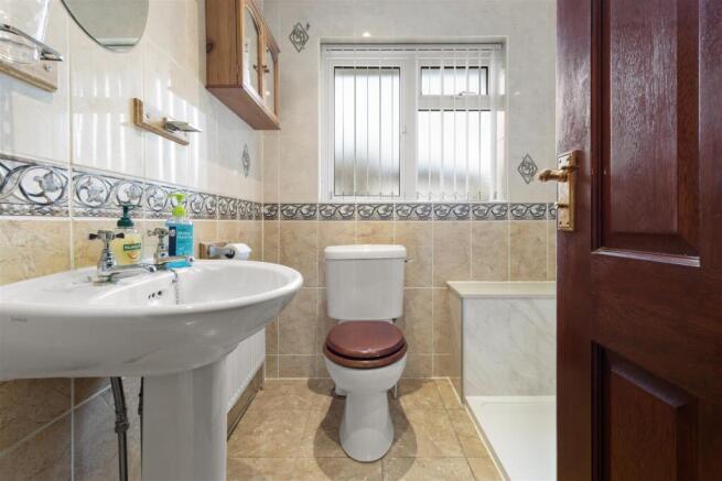 shower room.jpg