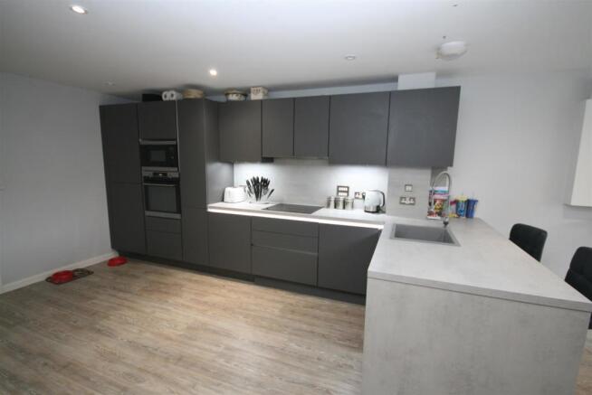 Kitchen.JPG