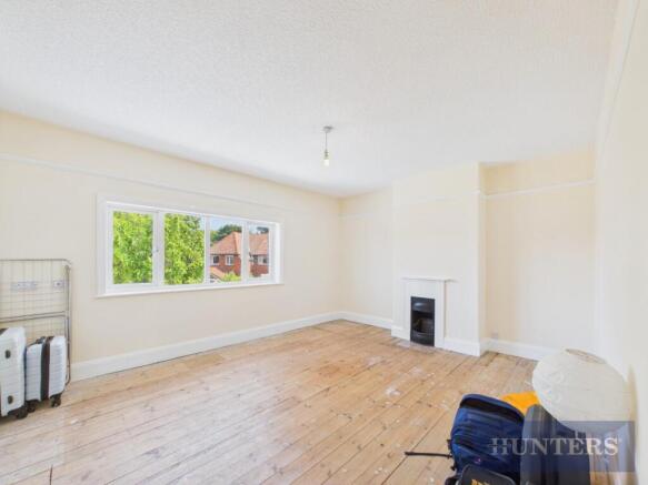 3 bed Semi-Detached for sale Image 12
