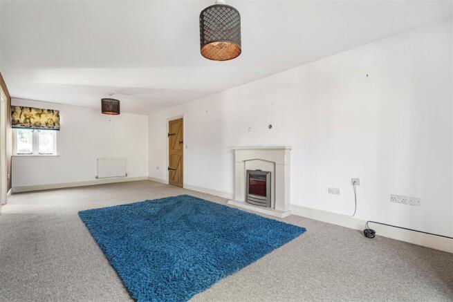 11 The Elms, Silverstone