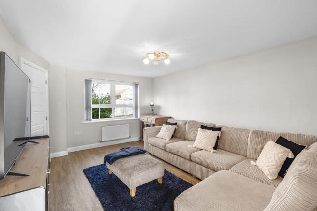 Lounge 3