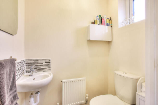 WC/ Cloak Room