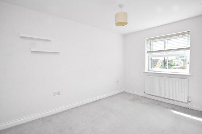 3 bed Semi-Detached for sale Image 10