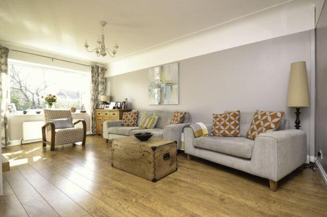 Lounge Additional