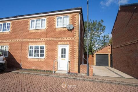 Breezemount Court, Stainforth, Doncaster, DN7