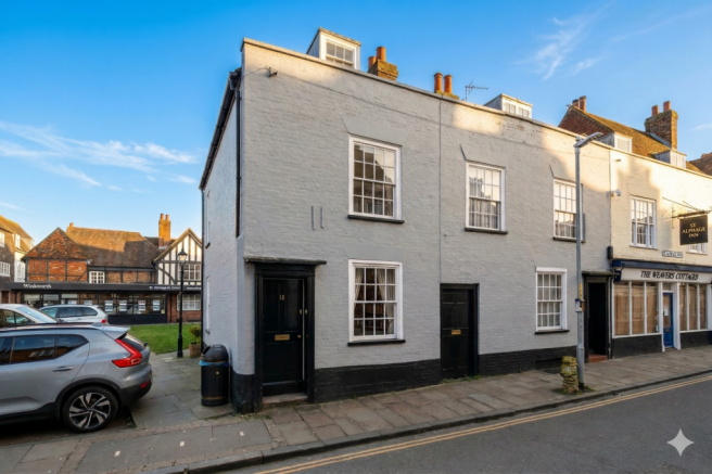 1 bed end terrace to rent Castle Street, Canterbu