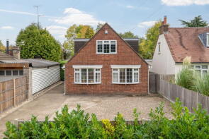 37, Station Road, Smallford, St. Albans AL4 0HB