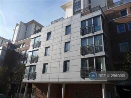 5, Ramillies House, Cross Street, Charles Dickens, Portsmouth PO1 3GH