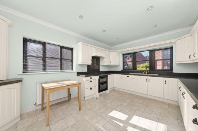 BREAKFAST KITCHEN