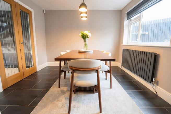 3 bed Town House for sale Image 10