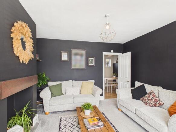 2 bed Town House for sale Image 6