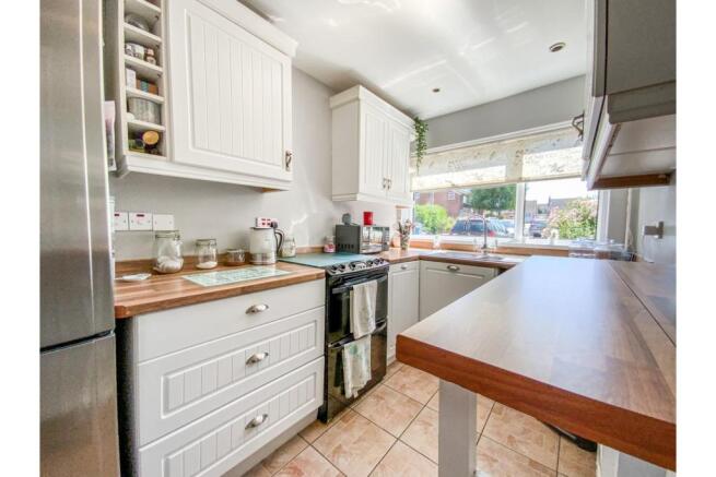 Kitchen/Breakfast