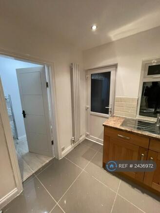 Kitchen/ Utility Wc