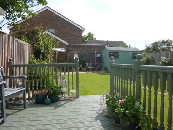 Photo 12