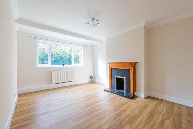 2 Woodville Court li