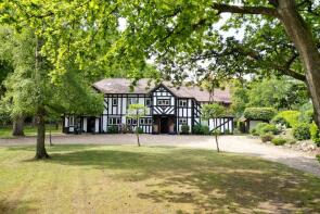 26 Brookley Lodge, Crooksbury Road, Farnham GU10 1QE