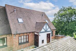 28 Flat, Maiden Lane Centre, Reading RG6 3HD