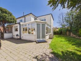 28, Garden Close, Ashford TW15 1LH