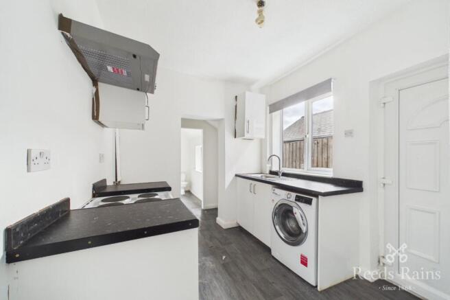 Leicester Road, Dinnington, Sheffield, South Yorkshire, S25 photo 4