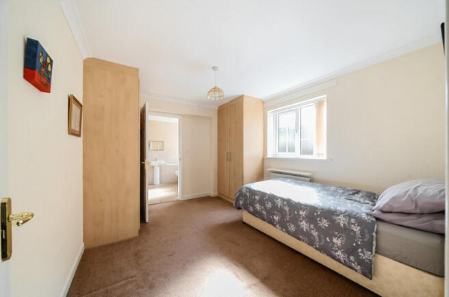 2 bed Bungalow for sale Image 10