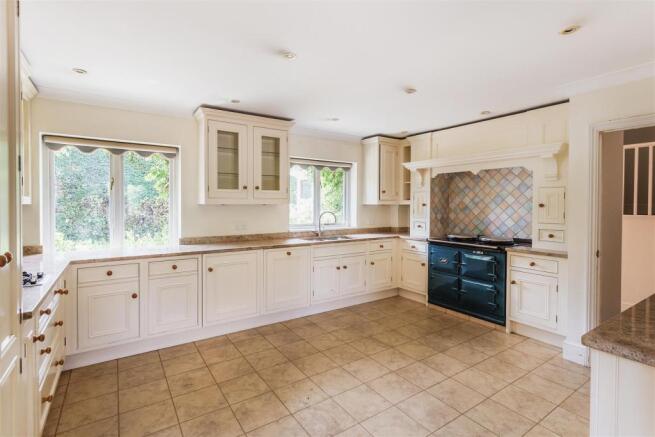 house. estate agency Dunsfold The Chestnuts