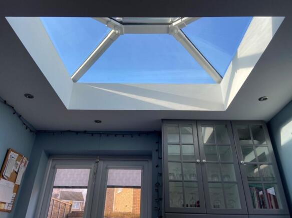 KITCHEN ROOF LANTERN