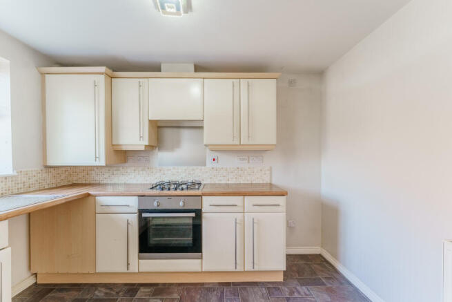 3 bed Terraced for sale Image 6