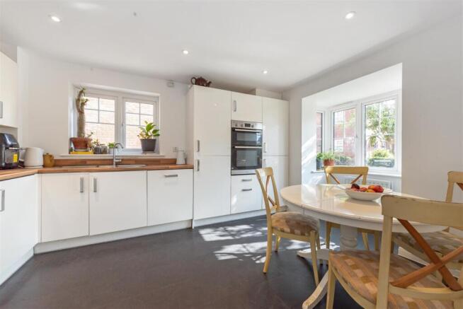 Kitchen Breakfast Room